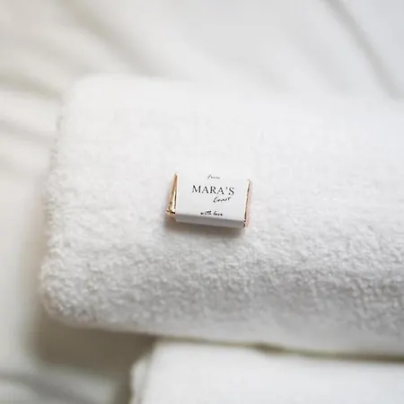 Mara's Coast - Dalia *